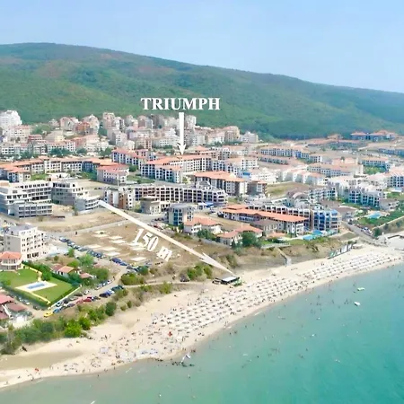 Апартаменты Blue Triumph