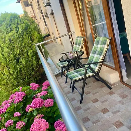 Blue Triumph Lägenhet *